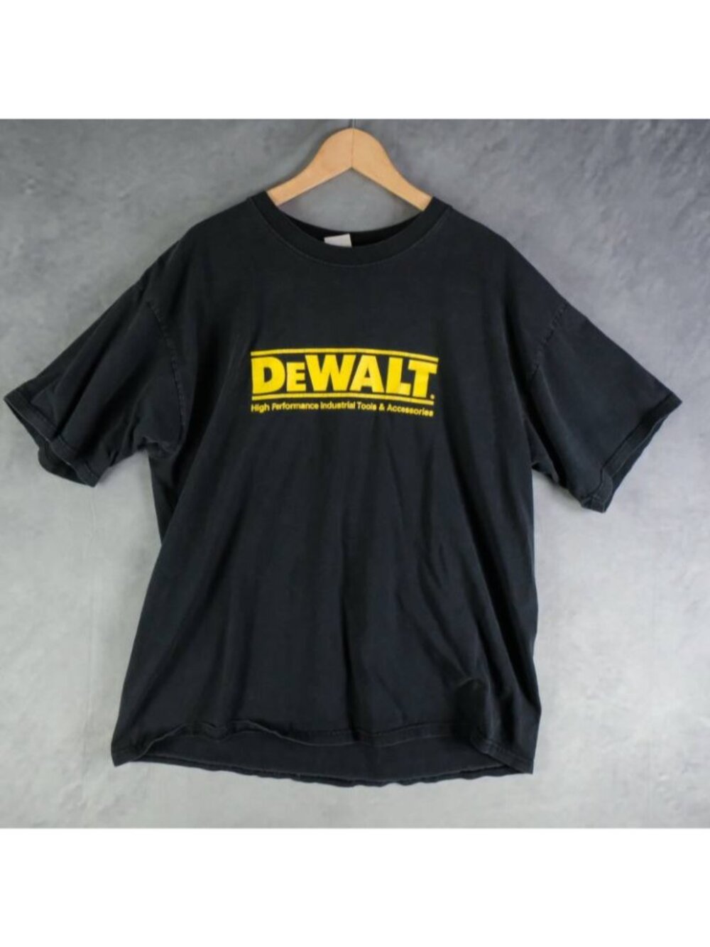 Dewalt Shirt Mens XL Black Yellow Graphic Heavy Cotton Workwear Short Sleeve